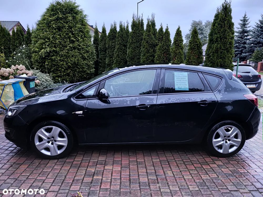 Opel Astra IV 1.4 T Energy EU6 - 11