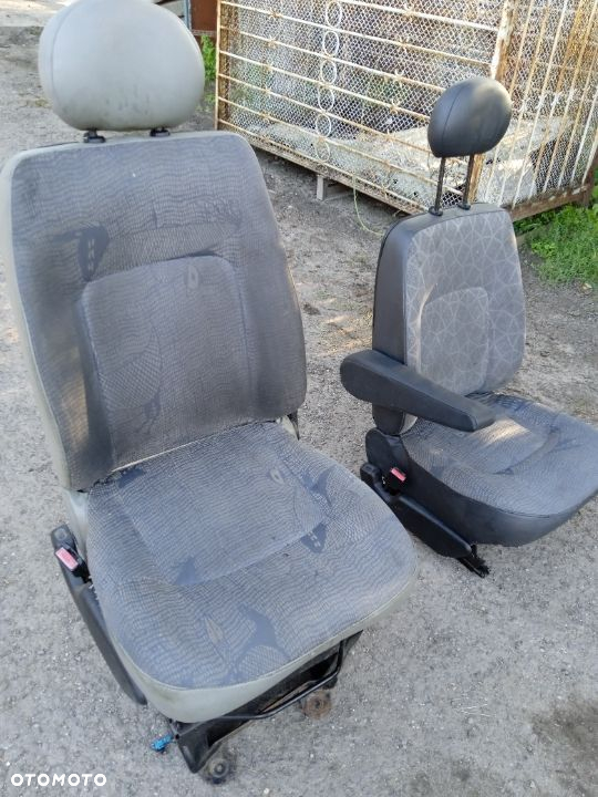 FOTEL KIEROWCY RENAULT MASTER 98-10 - 2