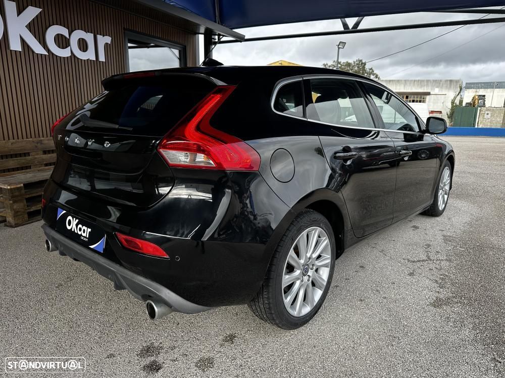 Volvo V40 2.0 D2 R-Design - 7