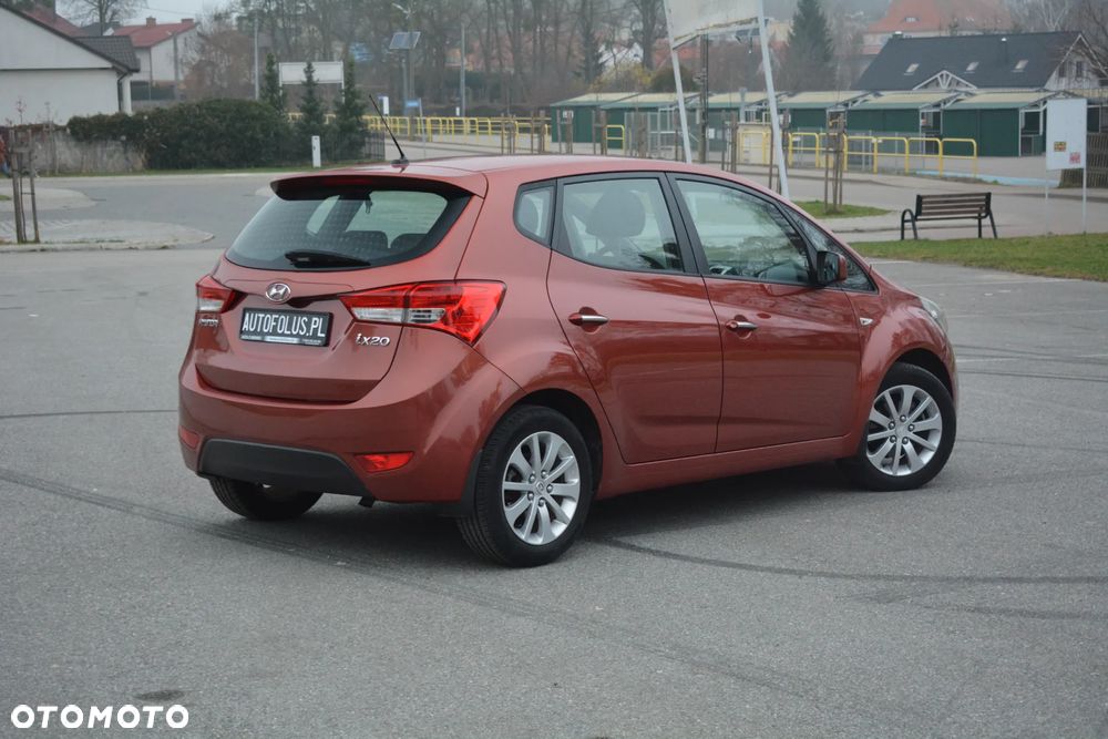 Hyundai ix20 - 3