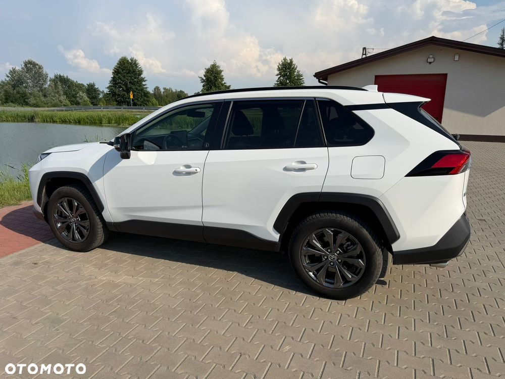 Toyota RAV4 2.5 4x2 Team Deutschland - 8