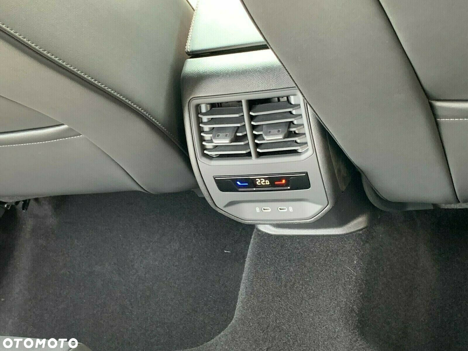 Cupra Formentor 1.5 eTSI mHEV DSG - 24