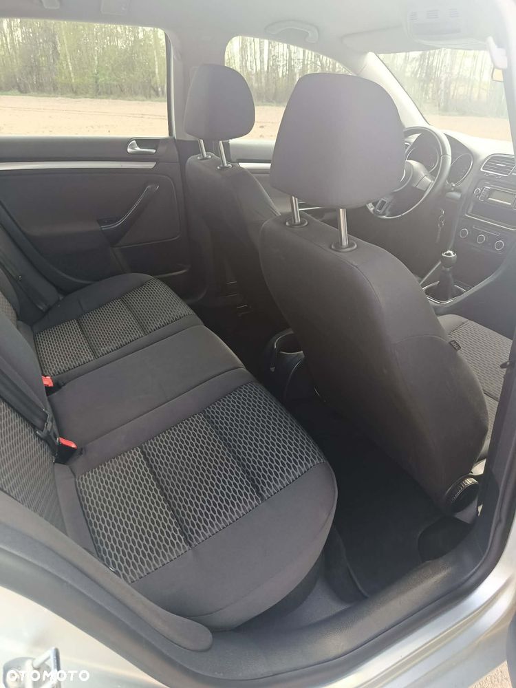 Volkswagen Golf - 13