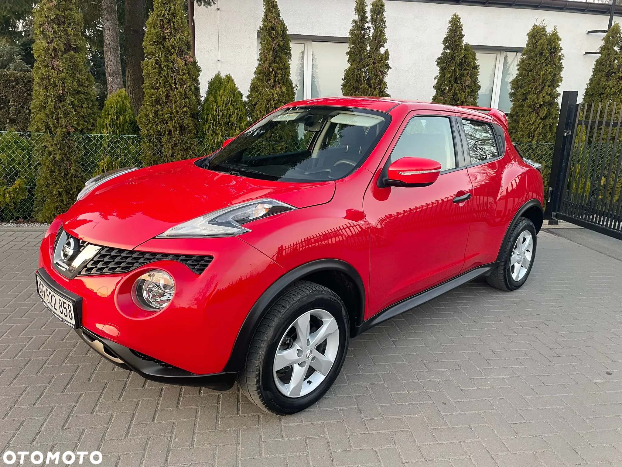 Nissan Juke 1.6 Visia - 2