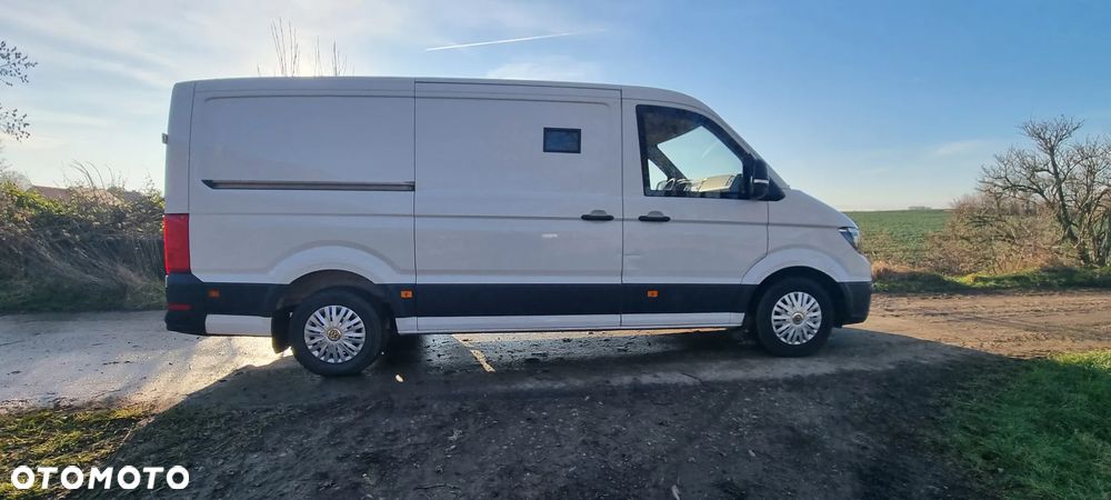 Volkswagen Crafter - 1