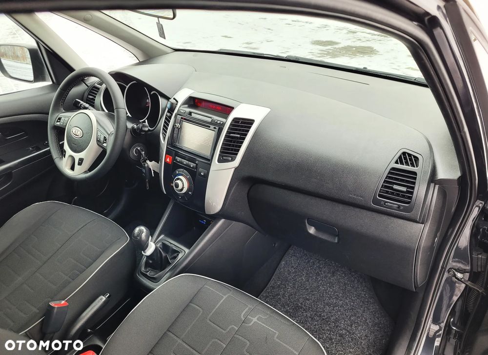 Kia Venga 1.4 CVVT Business Line - 21