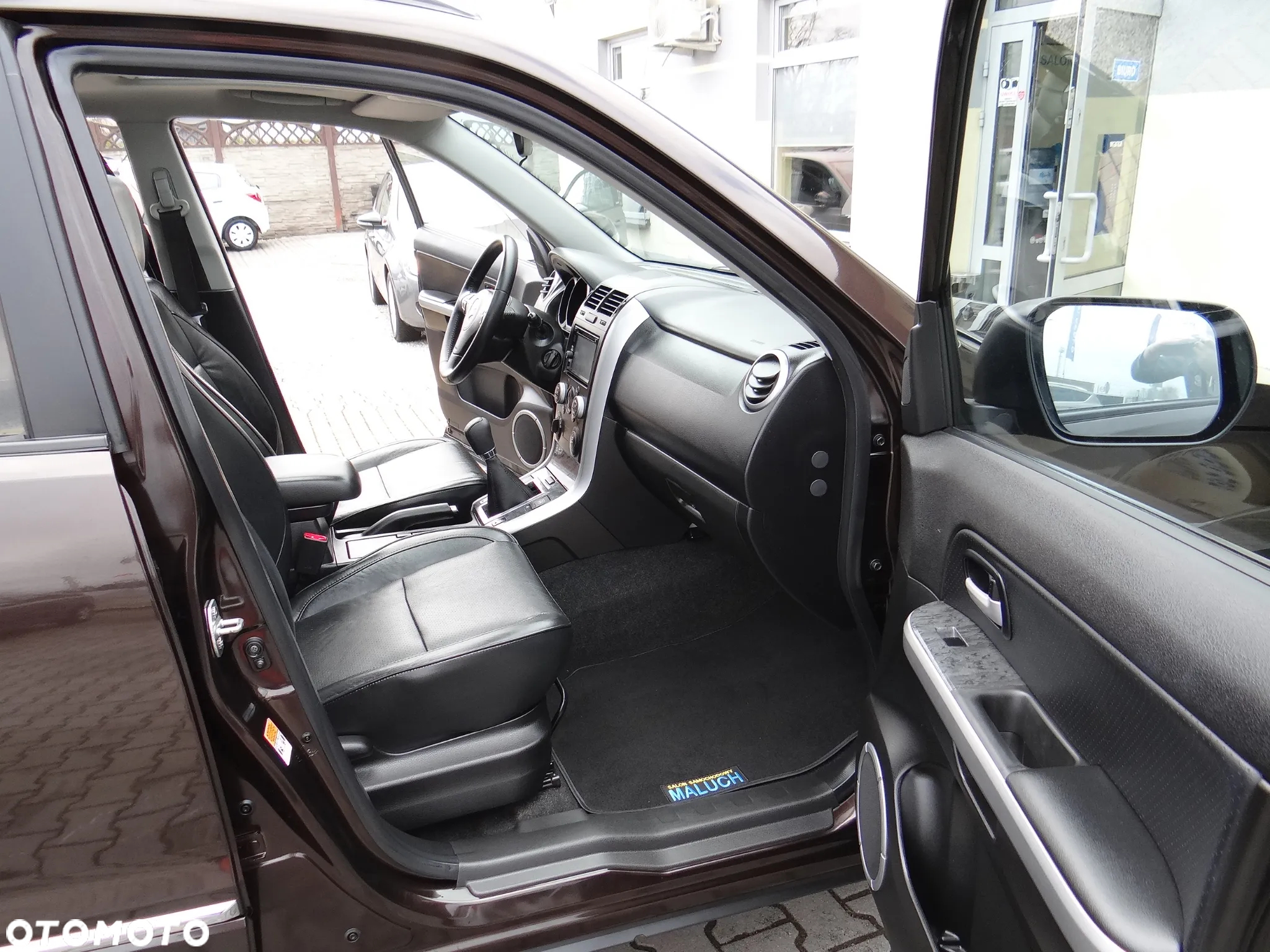 Suzuki Grand Vitara 1.9 DDiS X30 - 32