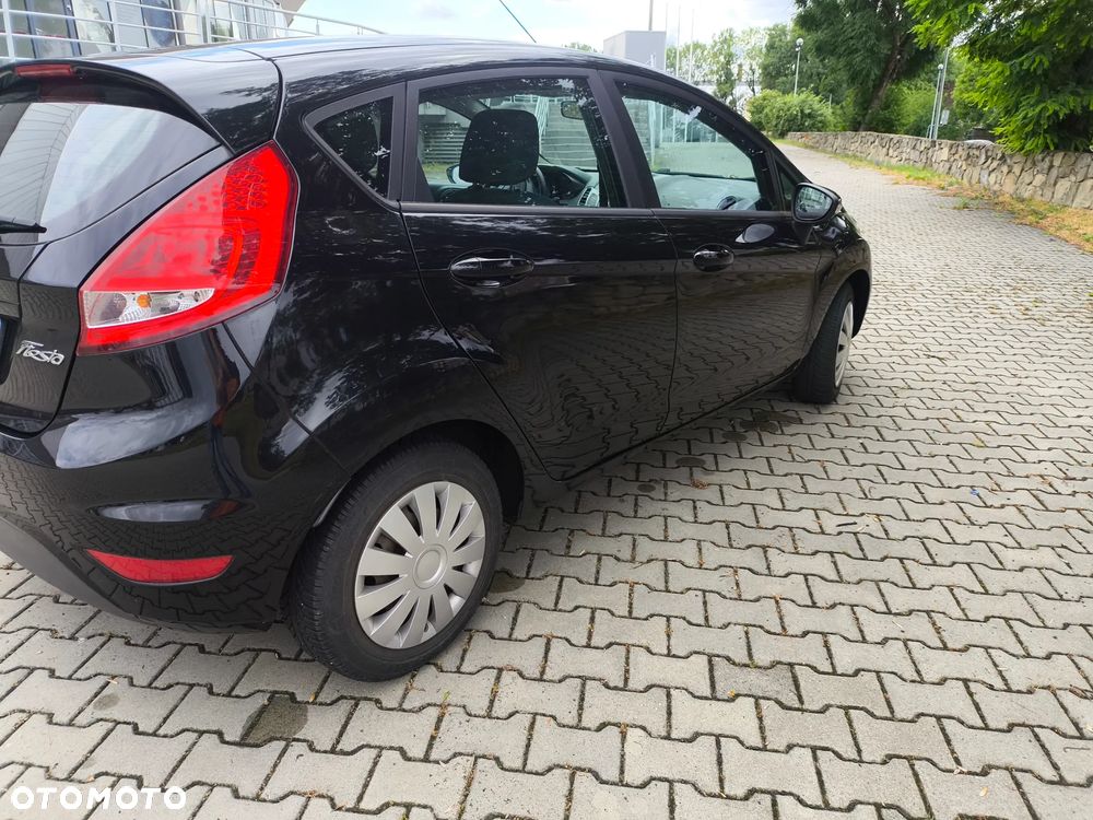 Ford Fiesta 1.25 Champions Edition - 16
