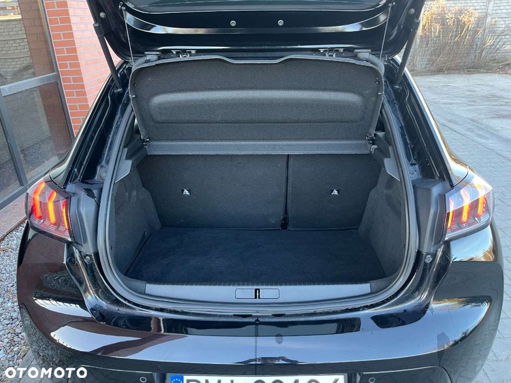 Peugeot 208 1.2 PureTech Allure S&S EAT8 - 32