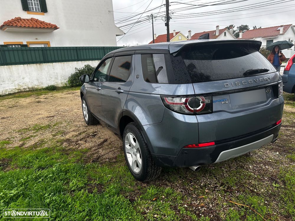 Land Rover Discovery Sport 2.0 eD4 HSE - 6
