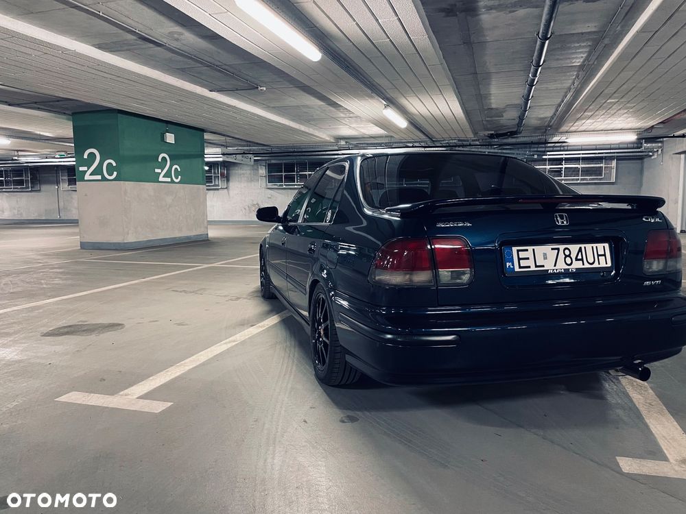 Honda Civic 1.6 VTi - 2