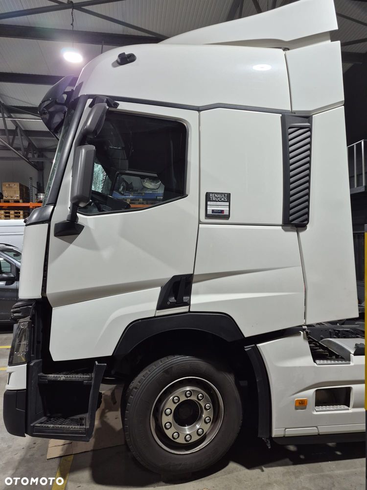 Renault T440 - 2