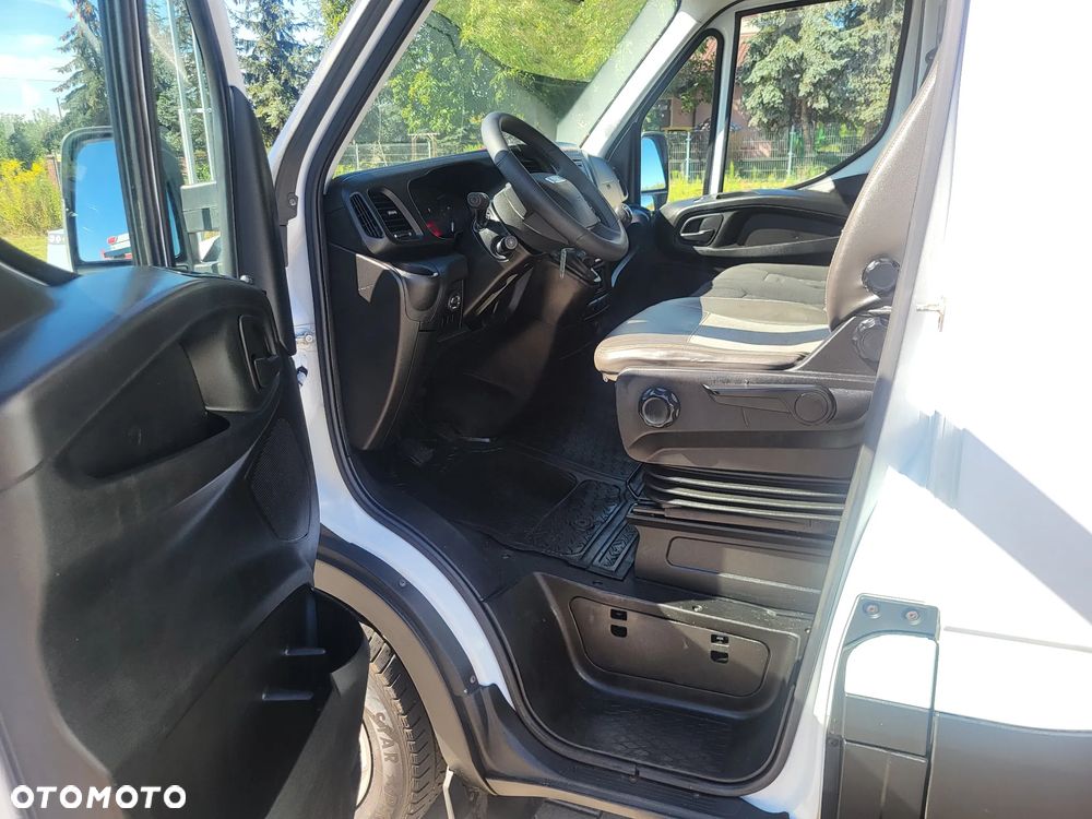 Iveco Daily - 24