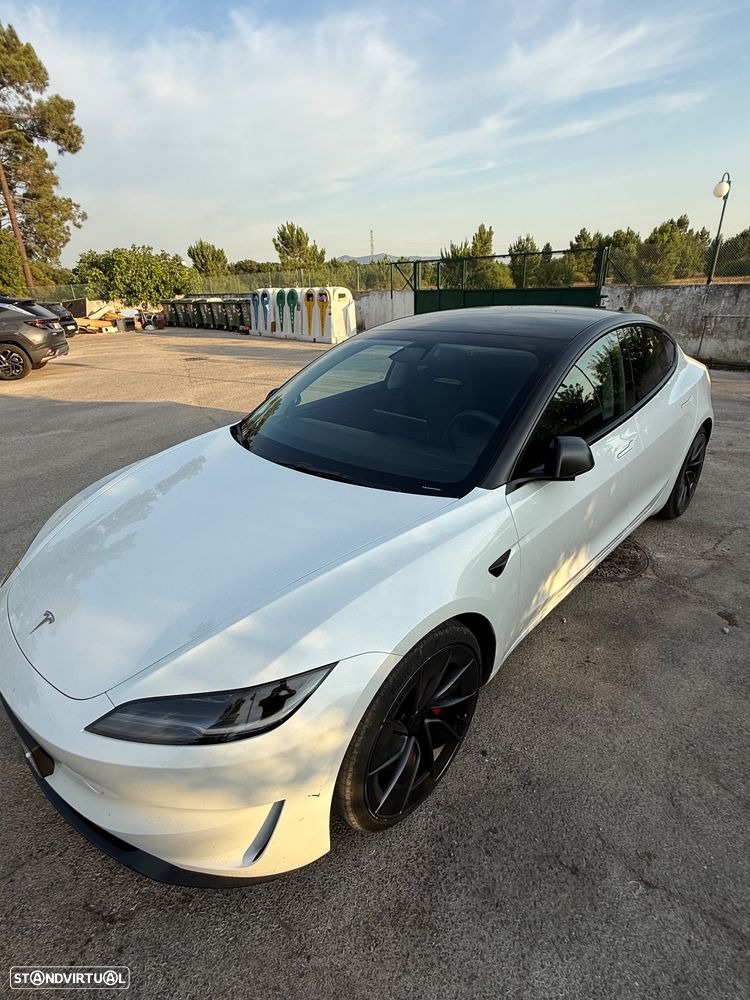 Tesla Model 3 Performance Tração Integral - 2