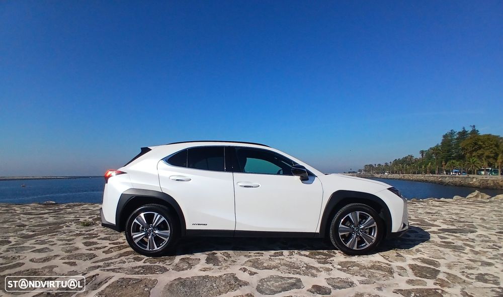 Lexus UX 250h Special Edition (LCA) - 5