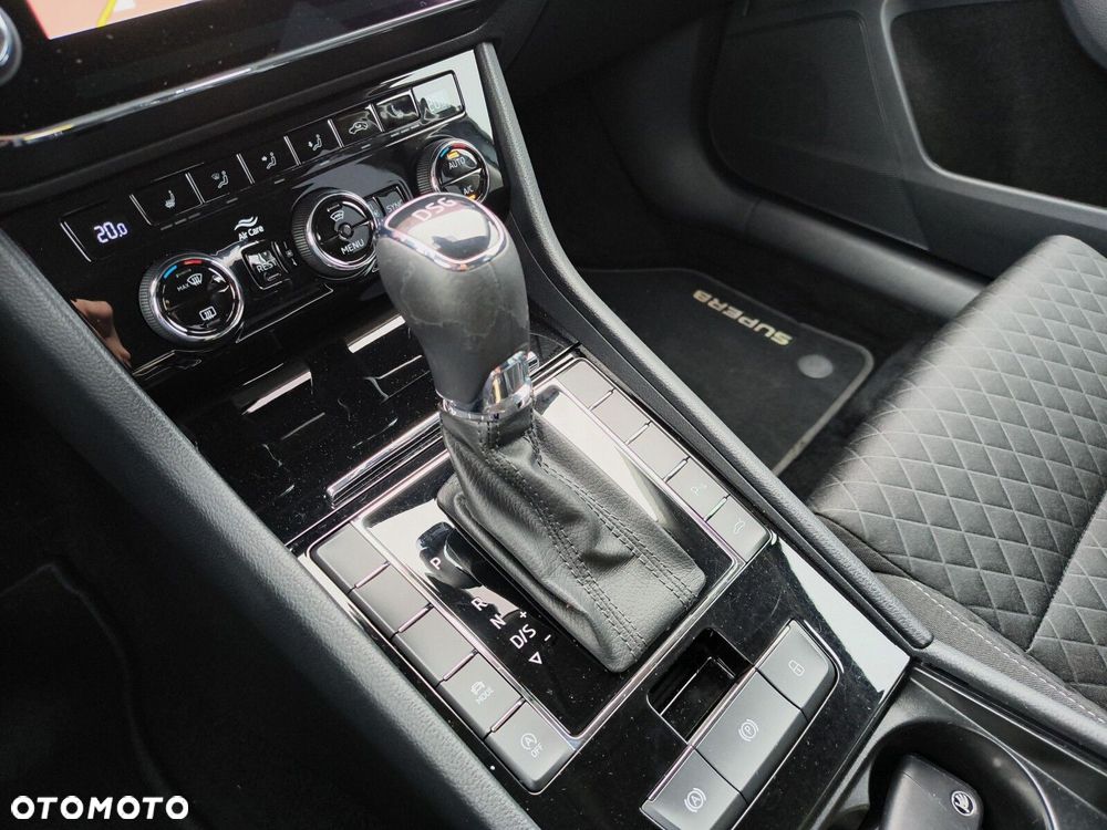 Skoda Superb 1.4 TSI ACT Style DSG - 21