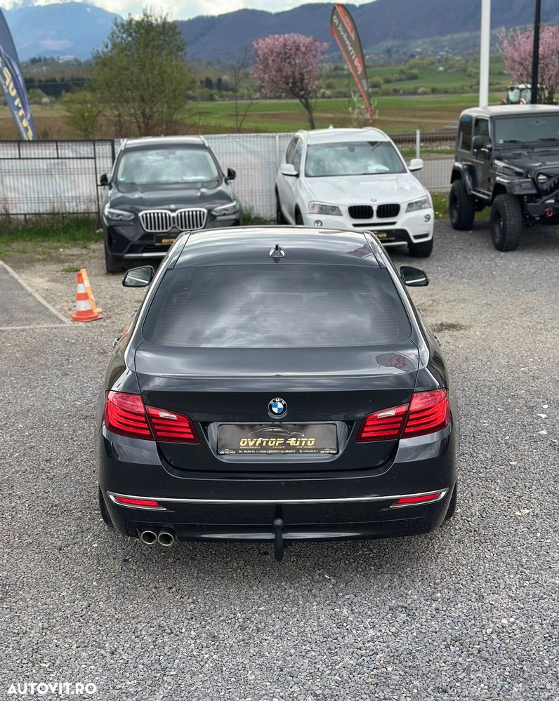 BMW Seria 5 520d xDrive Aut. - 24