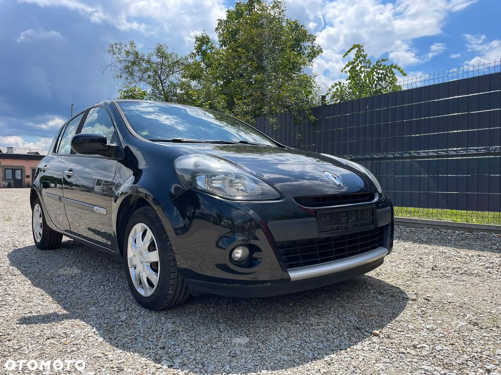 Renault Clio - 1