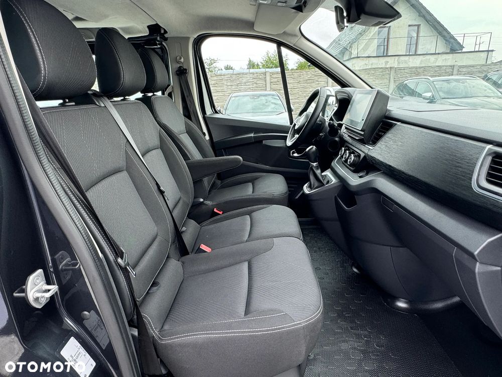 Renault Trafic - 31