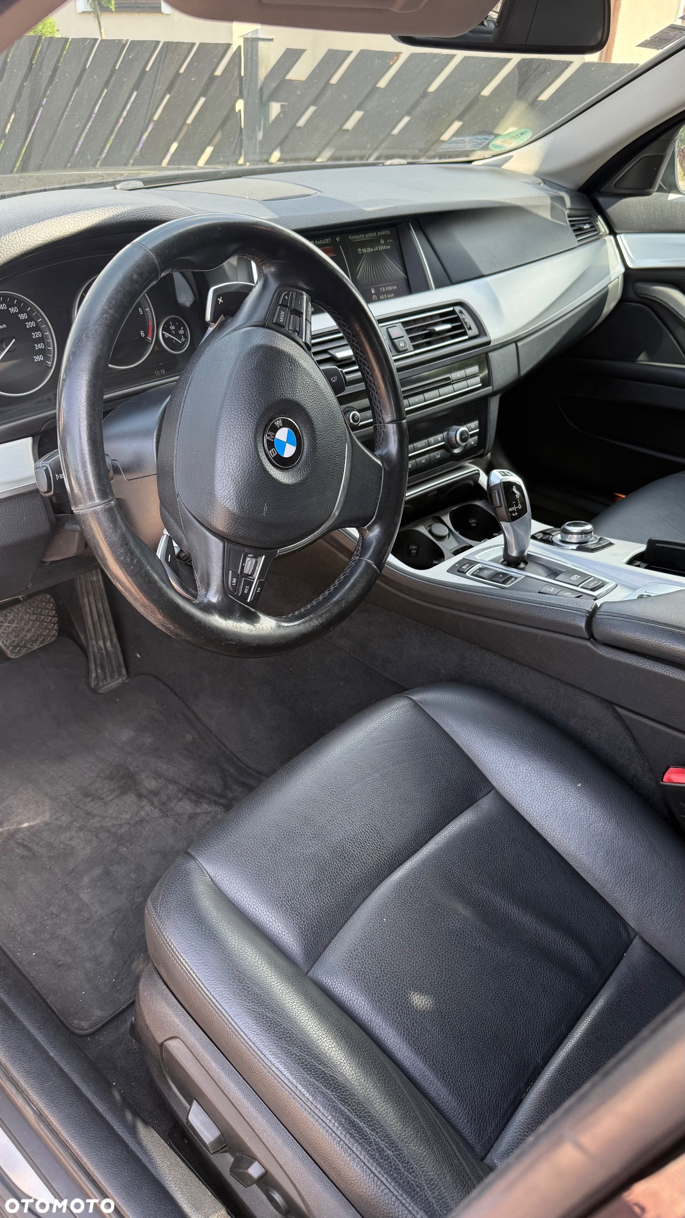 BMW Seria 5 520d xDrive Touring - 4