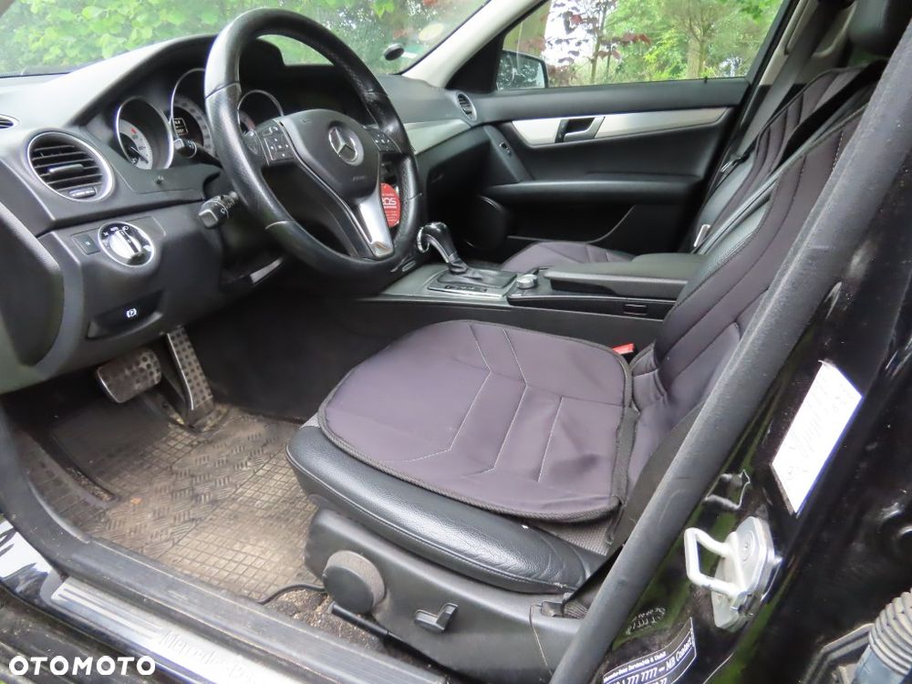 Mercedes-Benz Klasa C 350 CDI DPF (BlueEFFICIENCY) 7G-TRONIC Avantgarde - 7