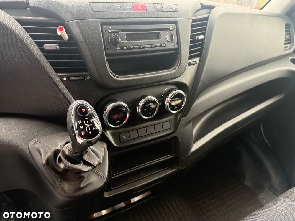 Iveco DAILY - 11
