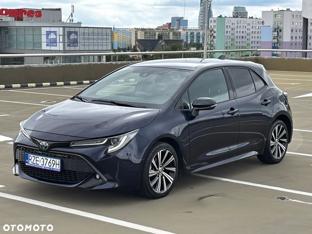 Toyota Corolla 1.8 Hybrid Executive - 3