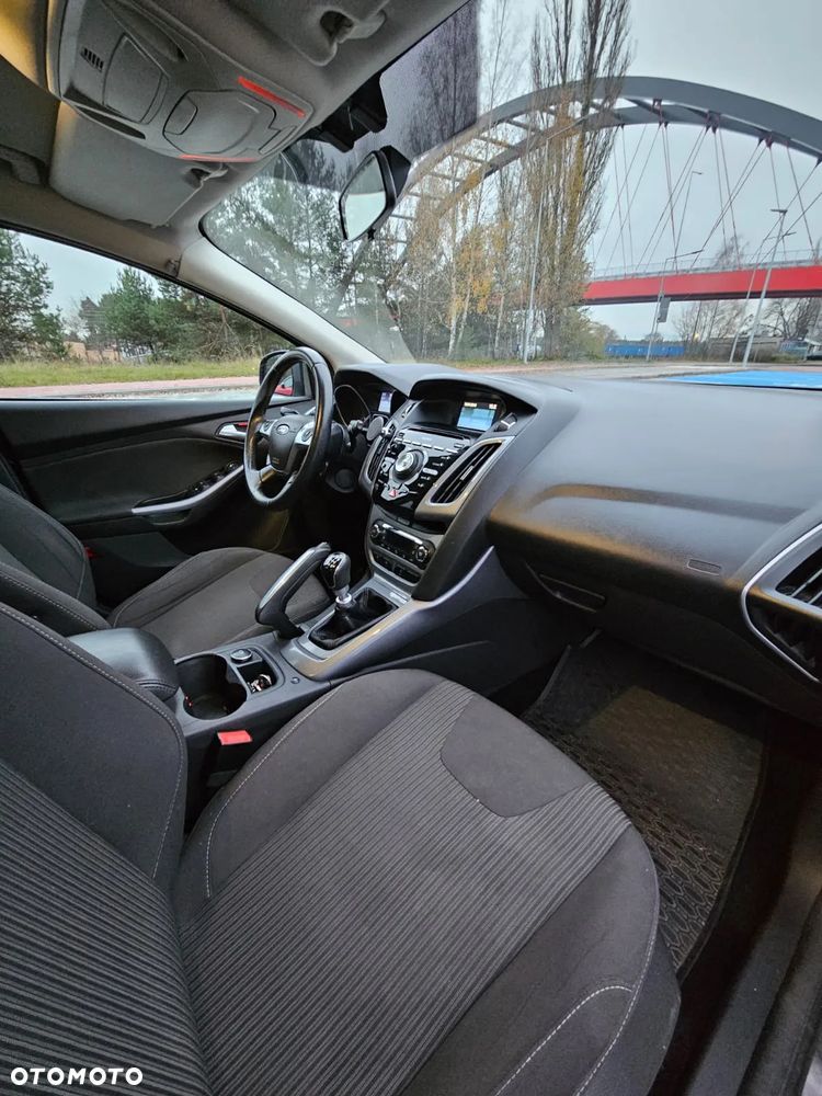 Ford Focus 1.0 EcoBoost Titanium - 10
