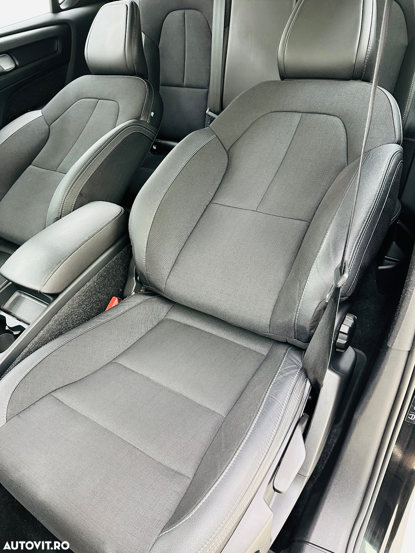 Volvo XC 40 - 21