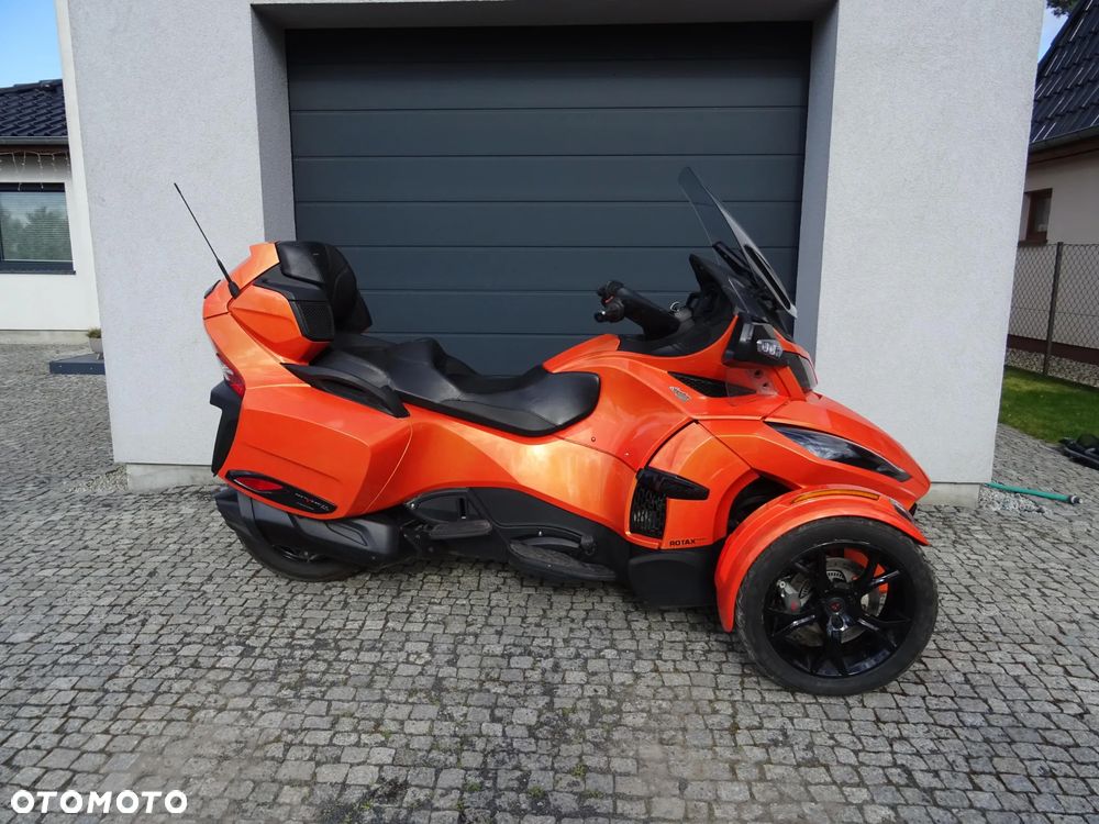 Can-Am Spyder - 5