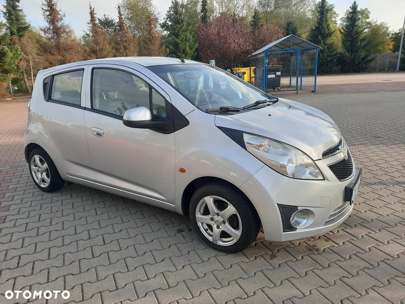 Chevrolet Spark - 2