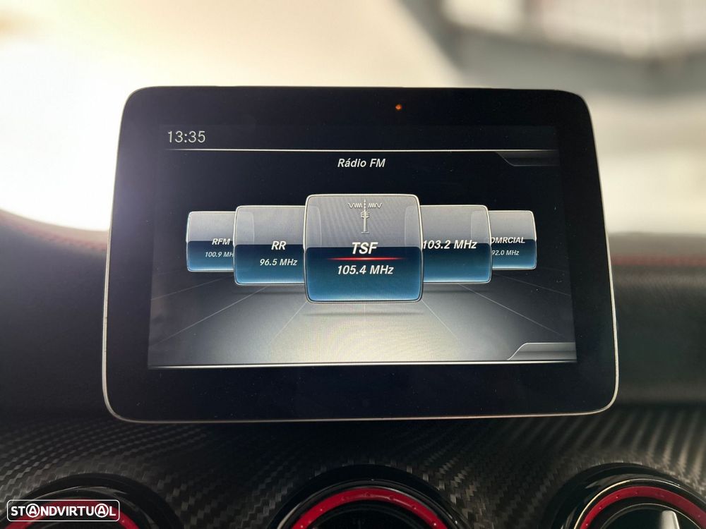 Mercedes-Benz A 45 AMG 4-Matic - 22