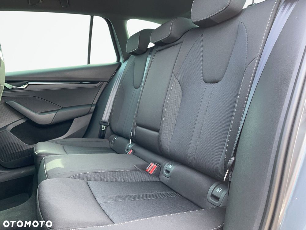 Skoda Octavia 2.0 TDI Sportline - 14
