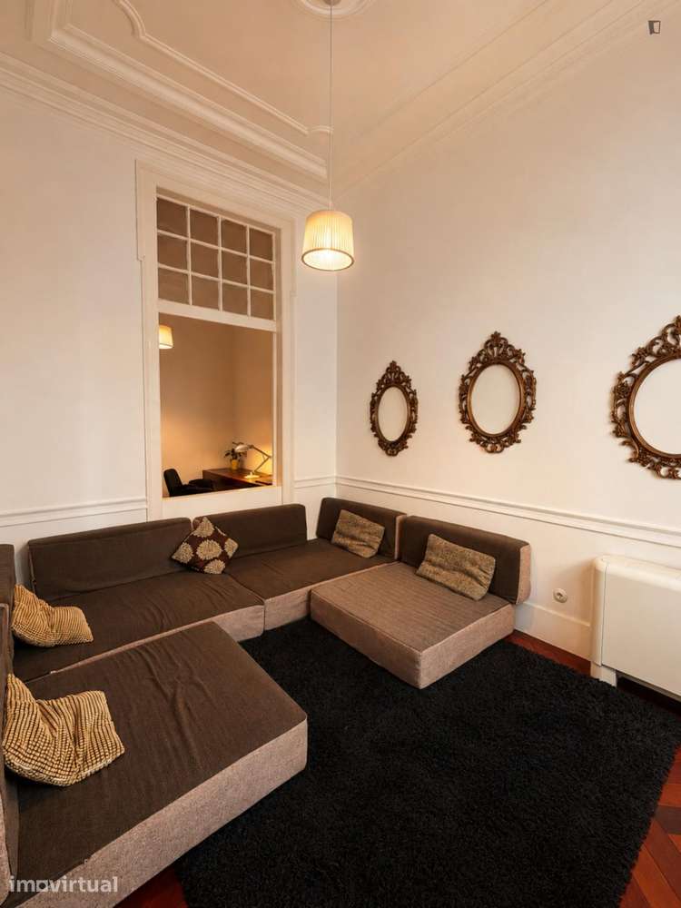Quarto - localizado em Baixa Lisbon - Grande imagem: 5/13