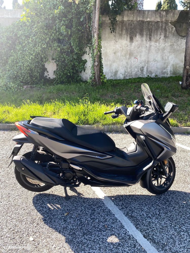 Honda Forza - 5