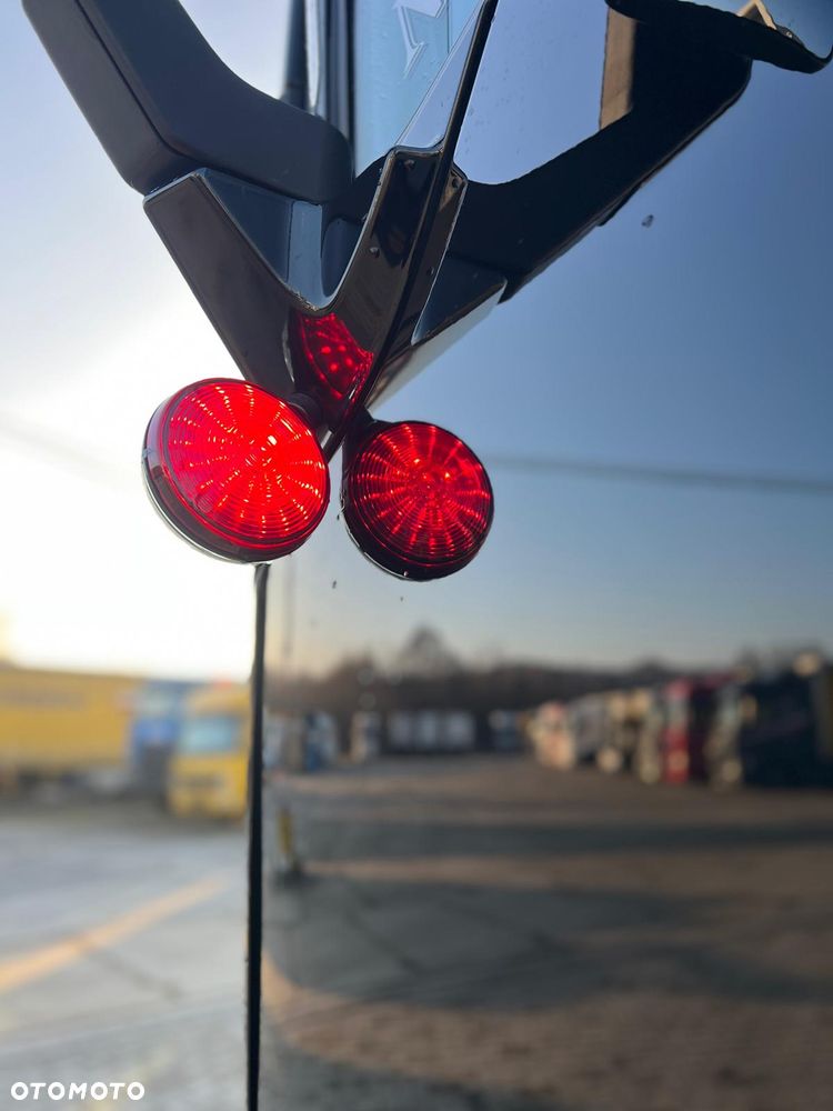 Volvo FH 500 / EURO 6 / RETARDER / 12/2022 / ACC / CAŁE NA PODUCHACH / KLIMA POSTOJOWA / NAVIGACJA / - 12