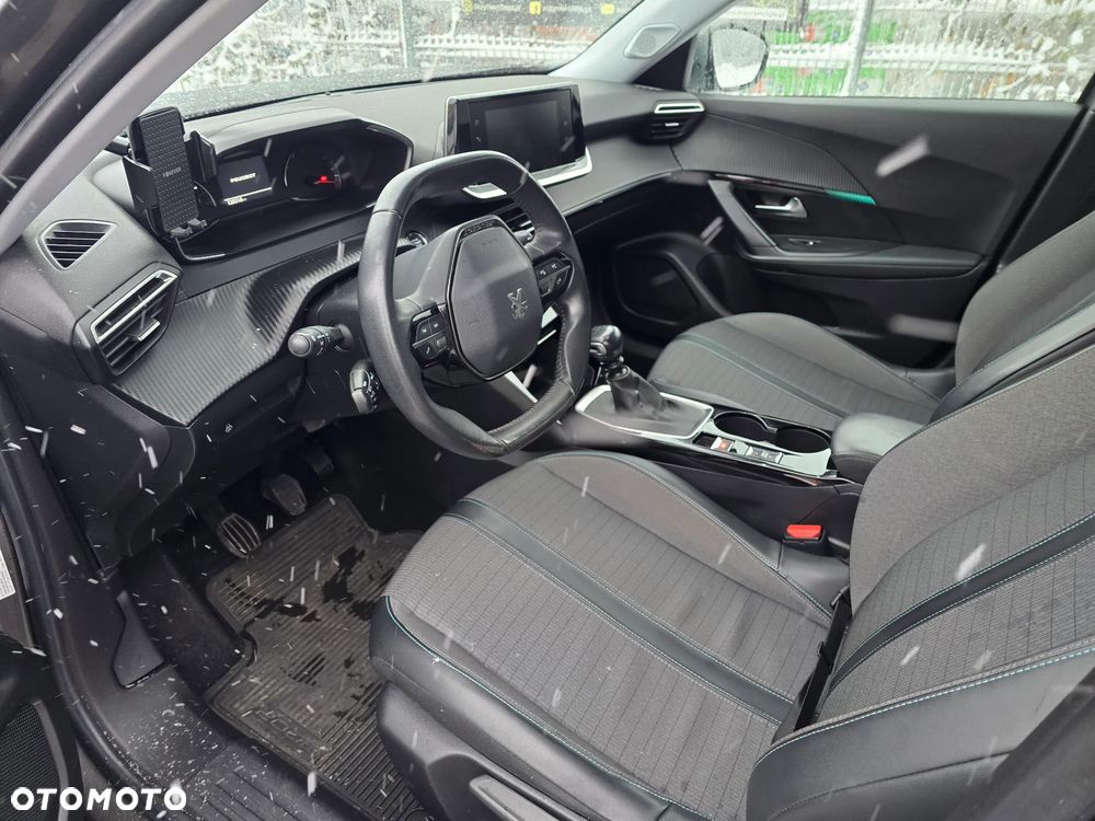 Peugeot 2008 - 9