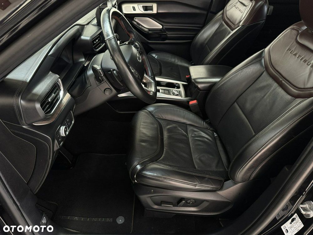 Ford Explorer - 15