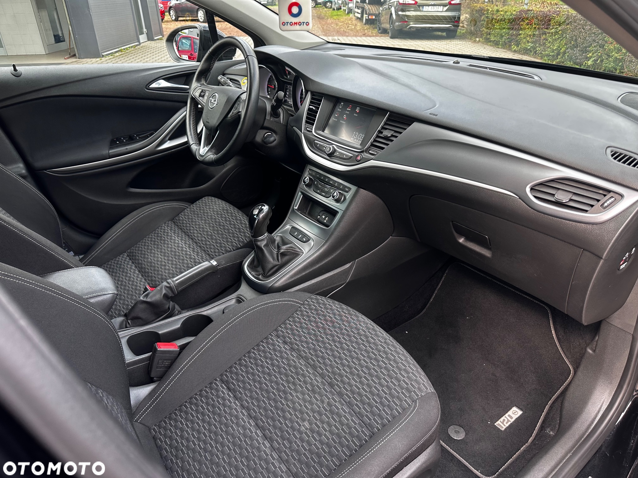 Opel Astra 1.4 Turbo 120 Jahre - 25