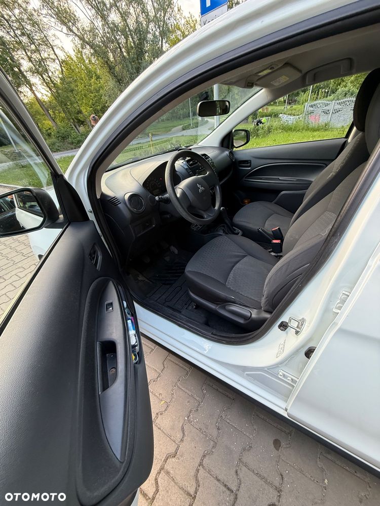 Mitsubishi Space Star 1.0 - 4