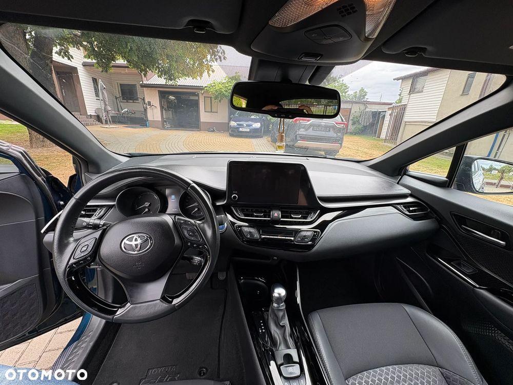 Toyota C-HR 2.0 Hybrid Style - 11