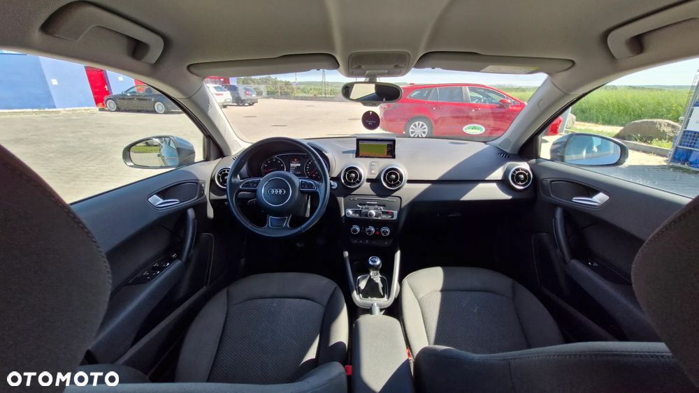 Audi A1 Sportback 1.4 TFSI design - 8