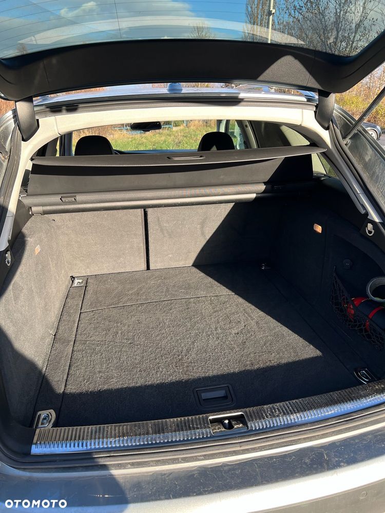 Audi A4 Allroad - 14