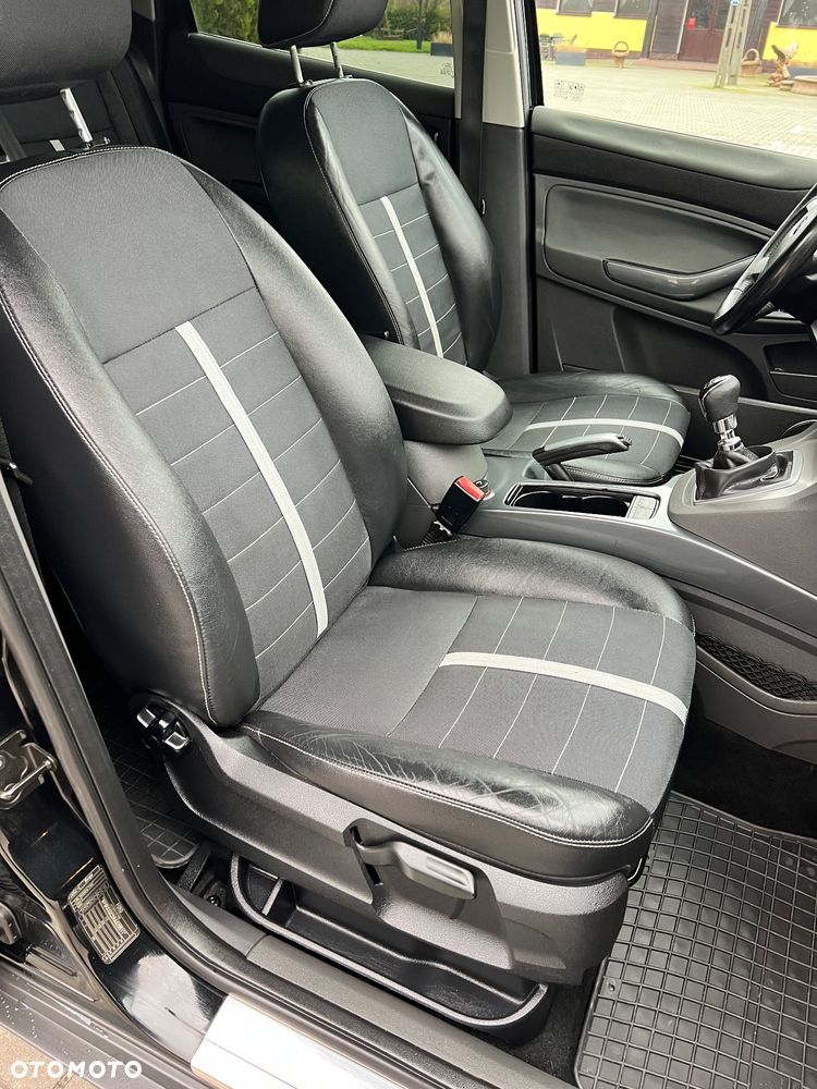 Ford Kuga 2.0 TDCi 4x4 Titanium - 17