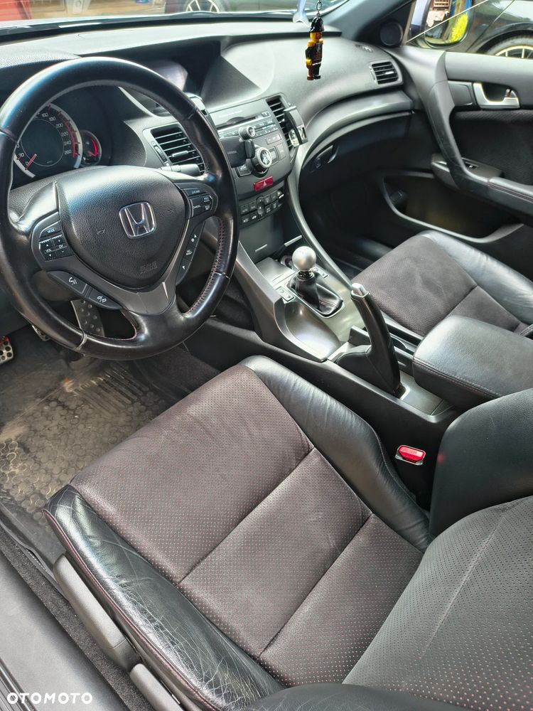 Honda Accord 2.4 Type S - 12