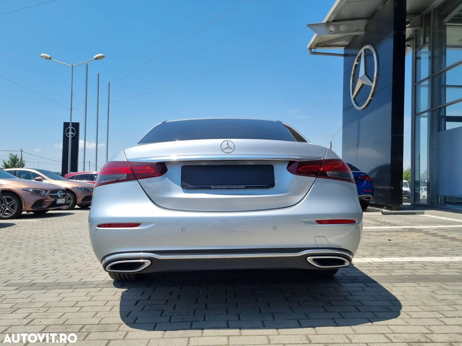Mercedes-Benz E 220 d Aut. - 8