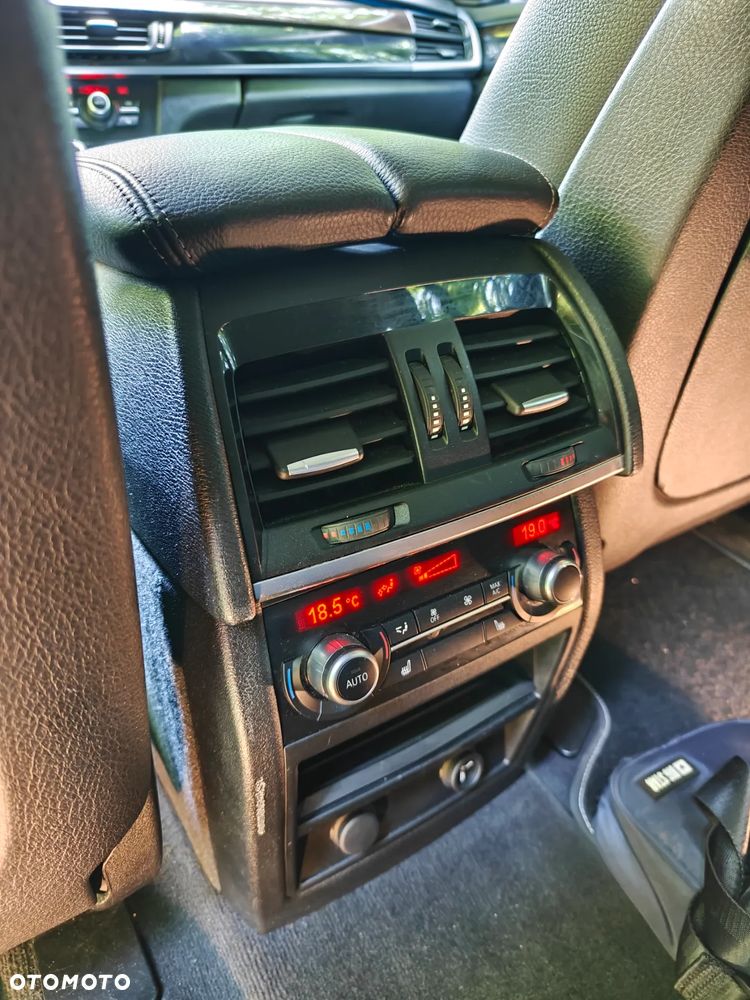 BMW X5 3.5i xDrive - 4