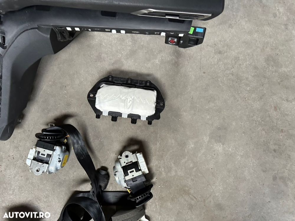 Kit airbag PEUGEOT 5008 an 2017-2023 format din airbag volan, airbag pasager, 2 centuri fata , 2 centuri spate si plansa bord - 6