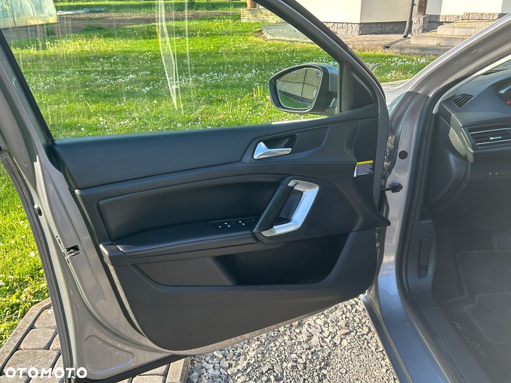 Peugeot 308 - 9