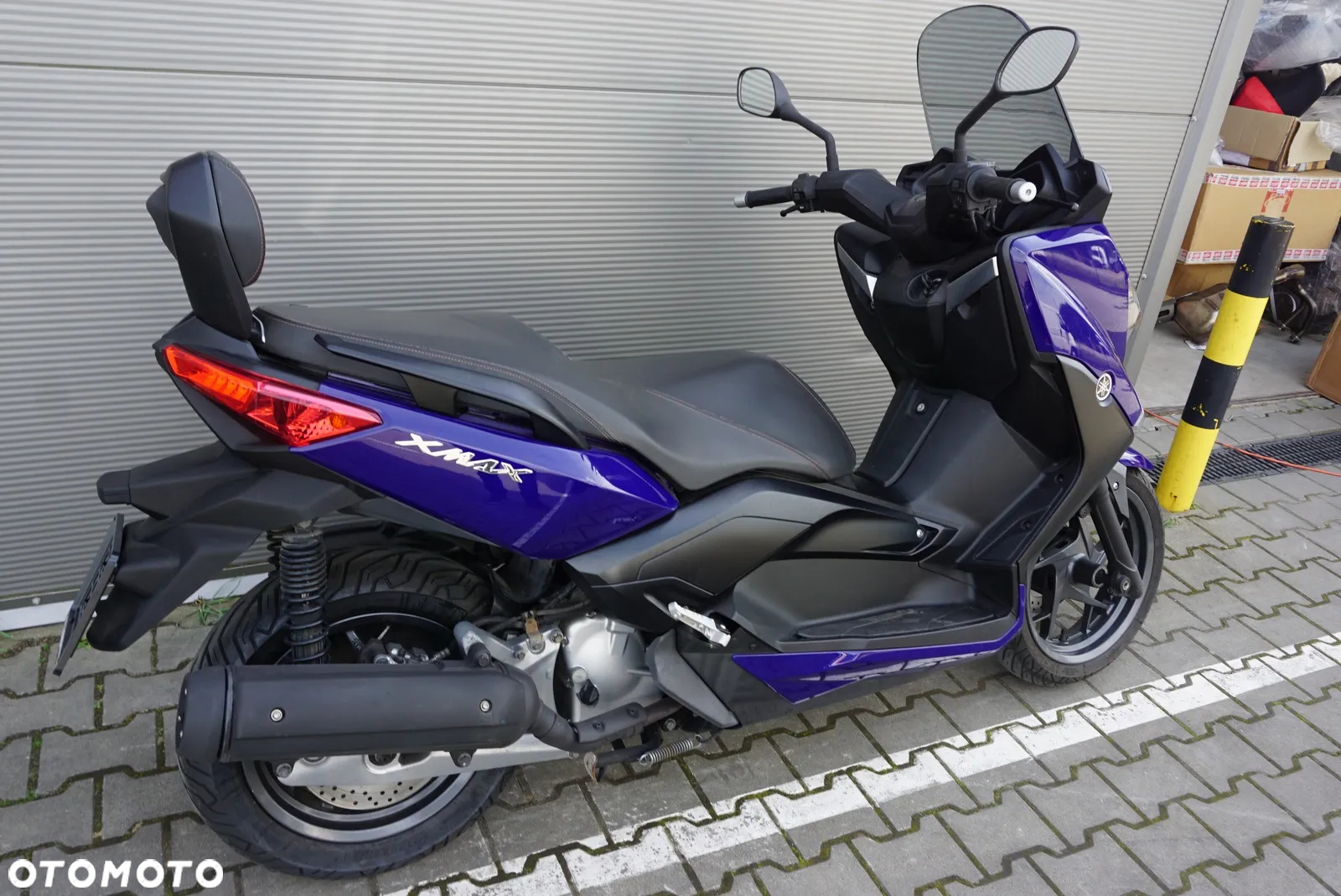 Yamaha X-max - 3